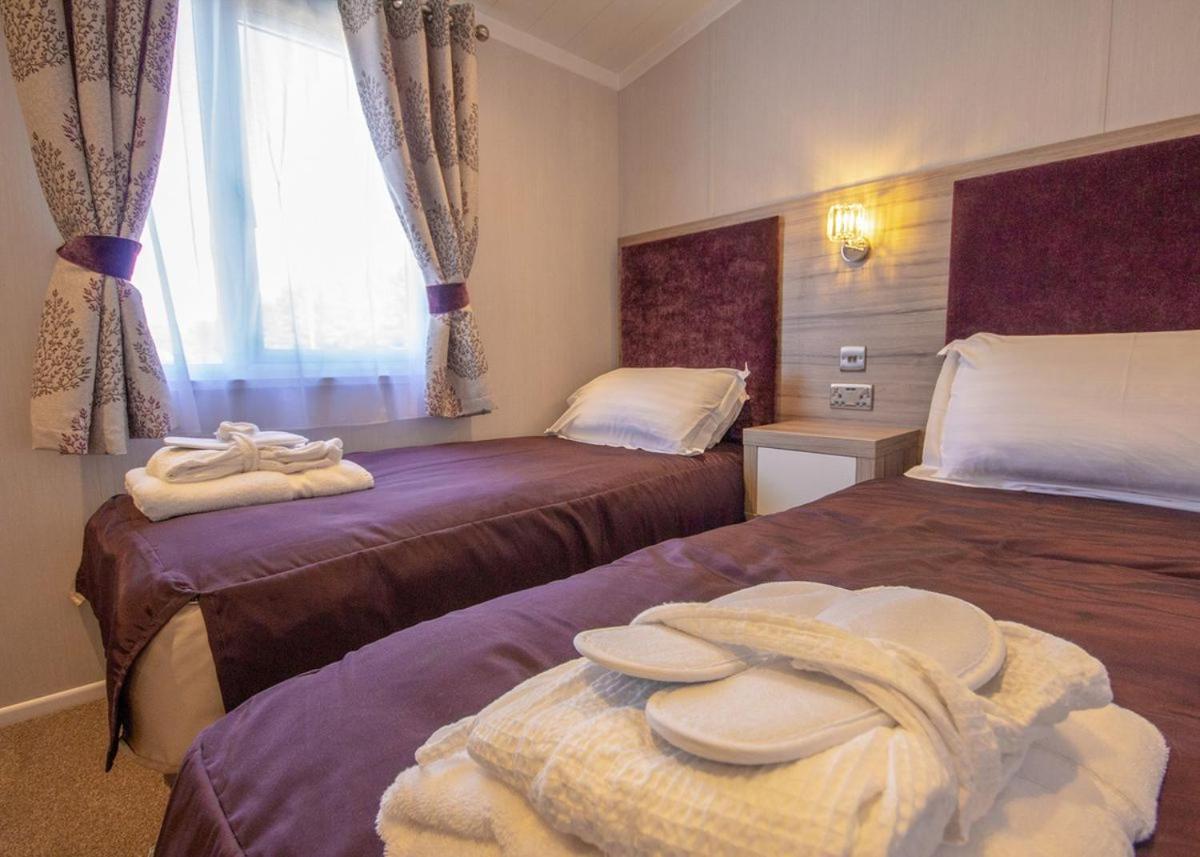 Hotel Westlands Country Park Annan Zewnętrze zdjęcie